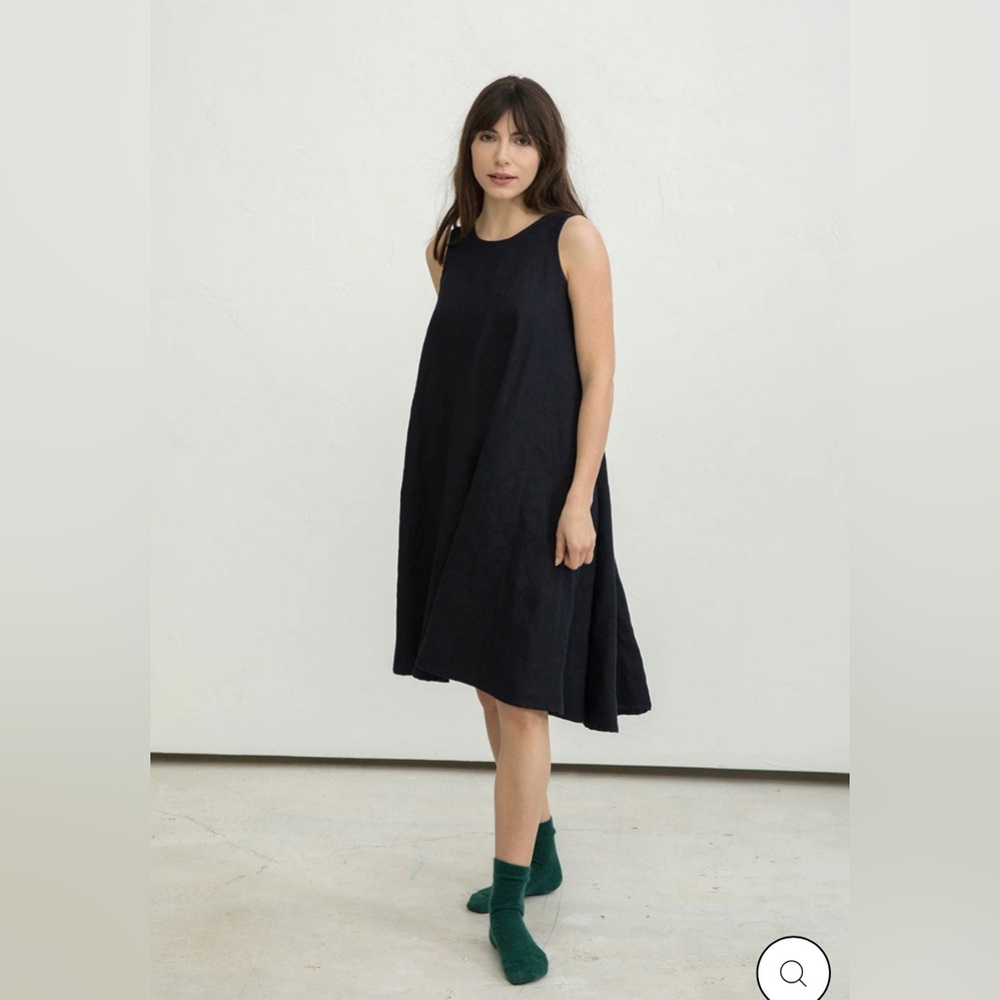 Like New 2020 Elizabeth Suzann Harlow Dress in Black Crepe Silk Size M